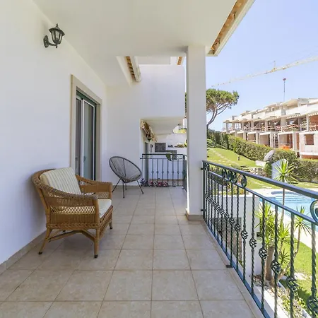 Moises アルブフェイラ