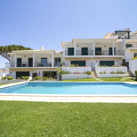 Moises بيت للعطل *